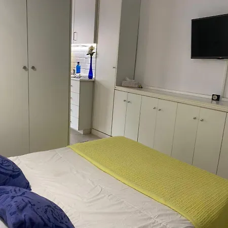 Blue Jasmin Apartment